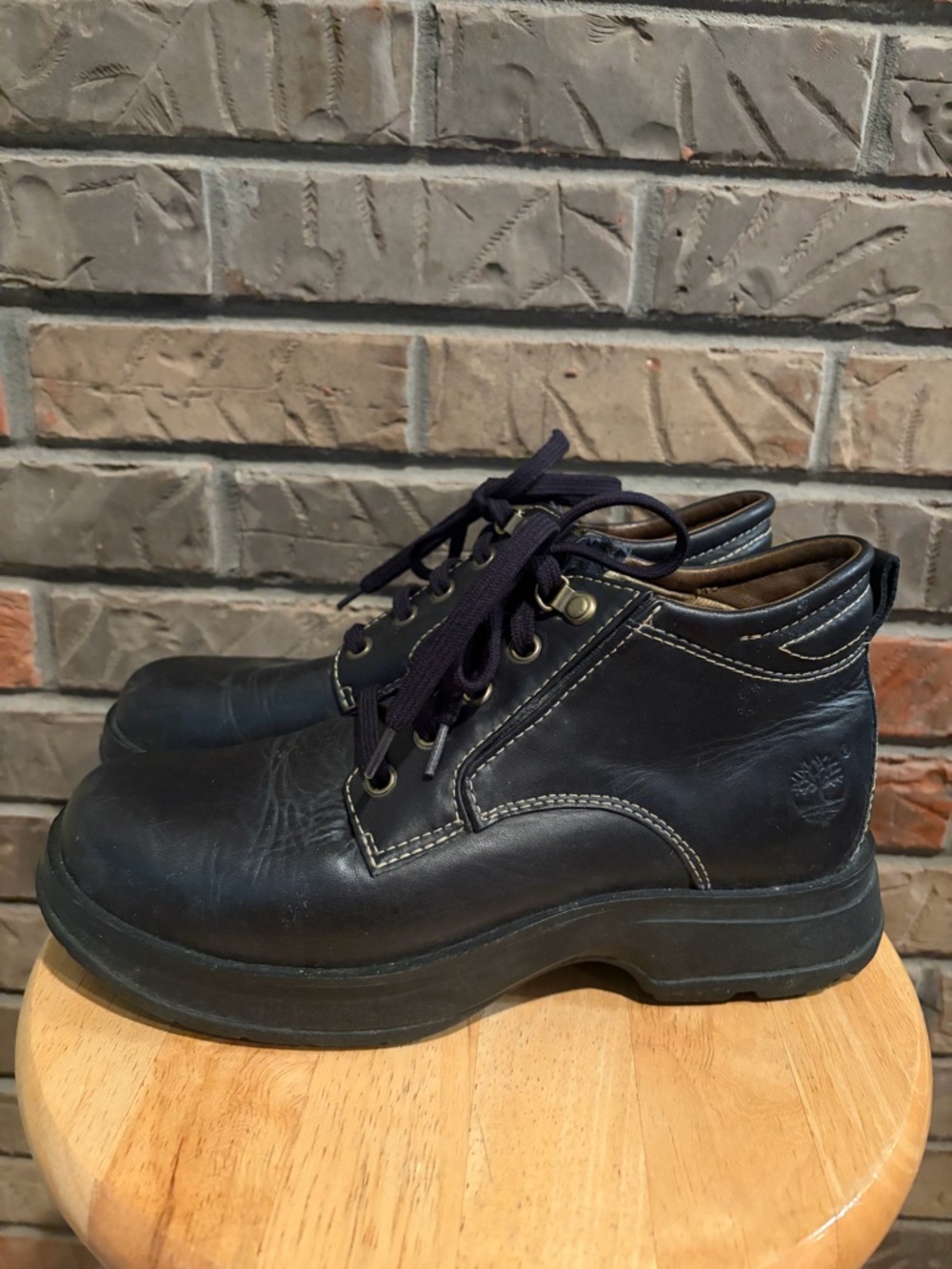 Timberland Black Leather Chukka Women's Boots Size 8.5 - Picture 3 of 11